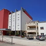 Dina