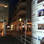 迪娜酒店 酒店 4*