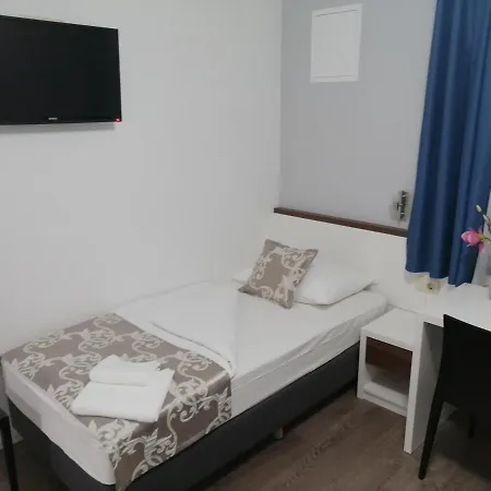 Dina 4* Međugorje