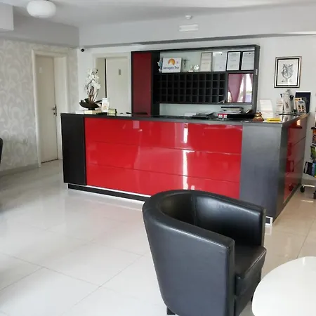 Dina Hotel 4*